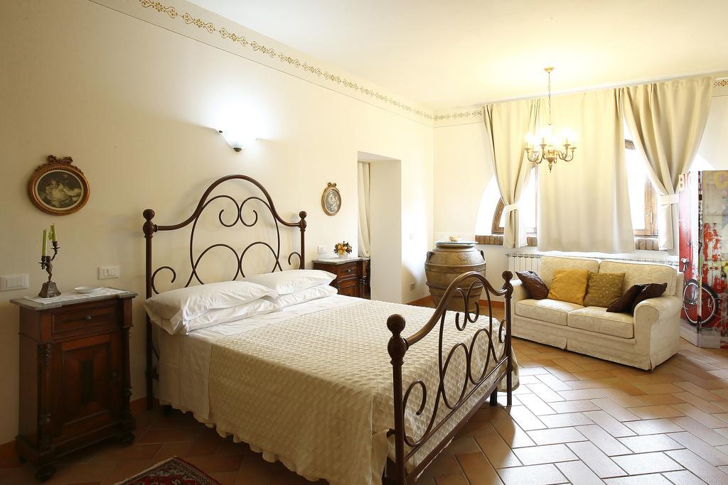 Podere Lornanino Monteriggioni Buitenkant foto